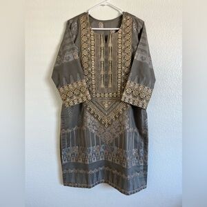 Indian/Pakistani Suit
